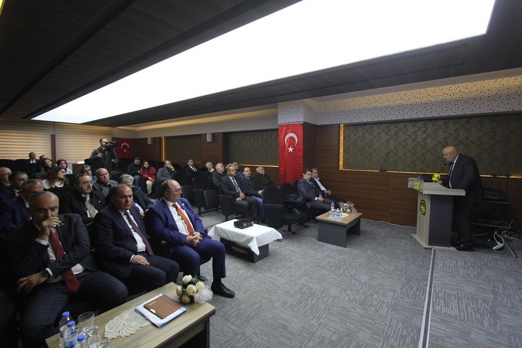 ÇOKAB üyesi belediyeler yılın son toplantısını Bayburt’ta yaptı
