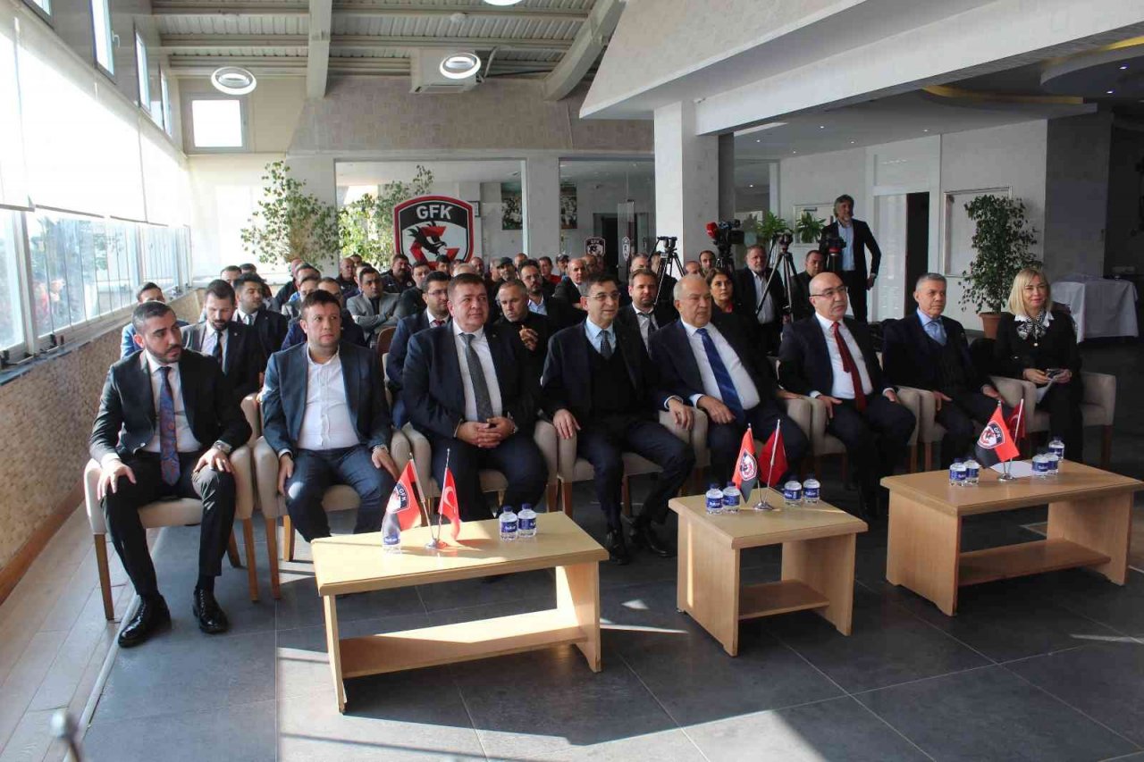 Gaziantep FK’da Cevdet Akınal yeniden başkan seçildi, önemli açıklamalarda bulundu