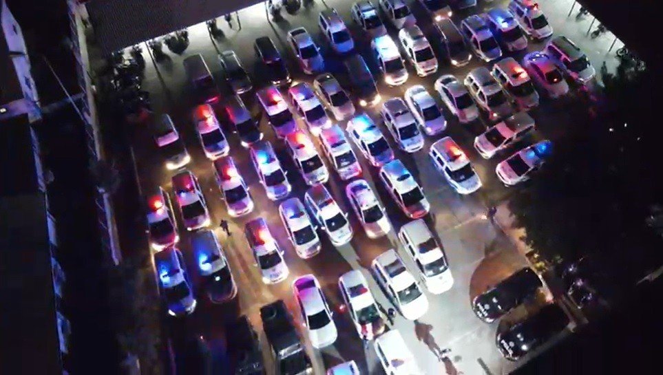 İzmir’de aranan şahıslara yönelik dev operasyon