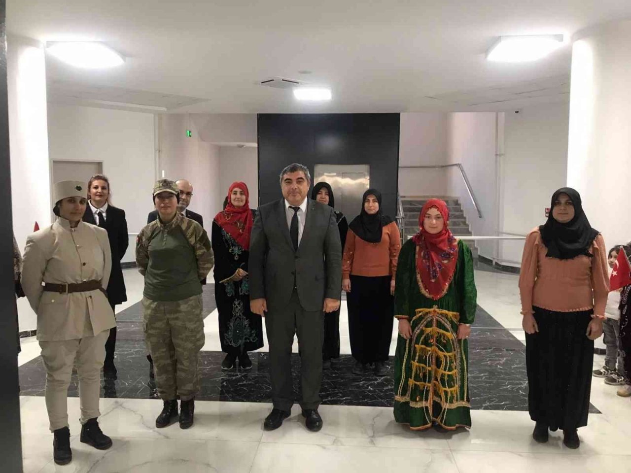 Öğrenciler Büyük Taarruz Zaferinin 100. yılı anısına tiyatro hazırladı