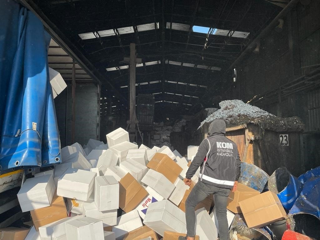 İstanbul’da ele geçirilen 123 ton kaçak tütün ve tütün mamülleri imha edildi