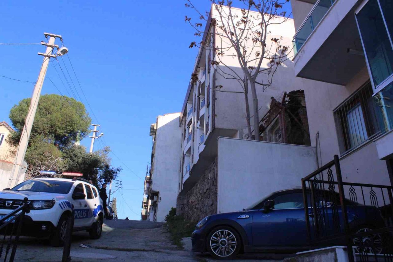 Duvarlardan gelen esrarengiz sesler polisi de alarma geçirdi