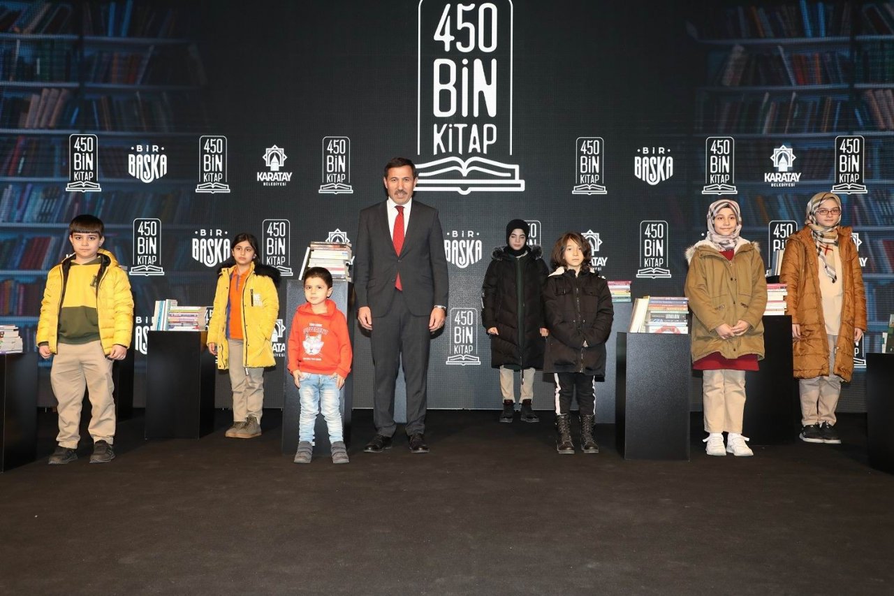 Karatay Belediyesi “35 Bin Kitap Desteği” projesini tanıttı