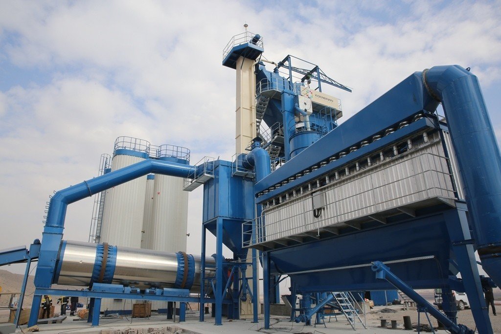 Başkan Çolakbayrakdar: "Kendi ürettiğimiz asfalt ile rekor tasarruf elde ettik"