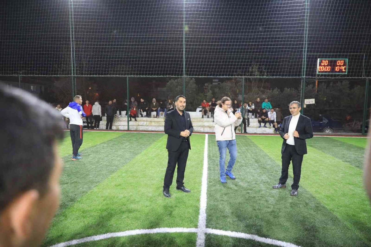 Dalaman havaalanı çalışanları, futbol turnuvasında ter döktü