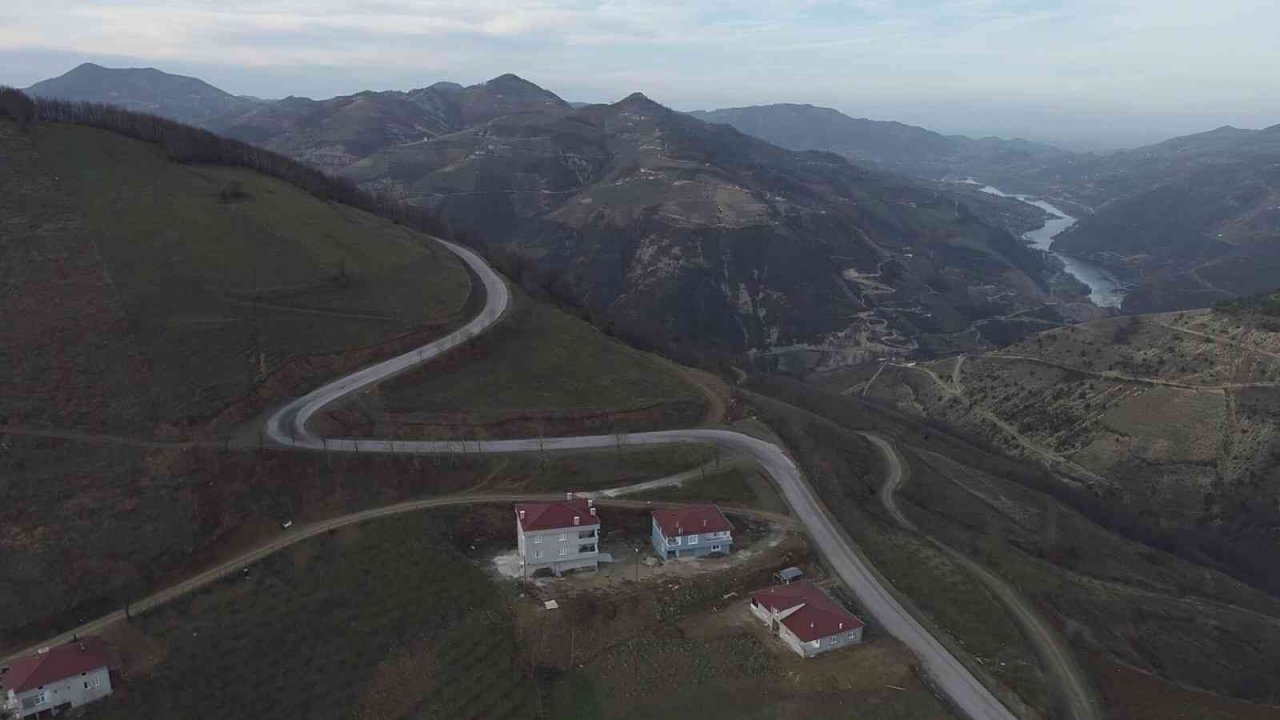 Samsun Büyükşehir Belediyesi 904 km yol yaptı