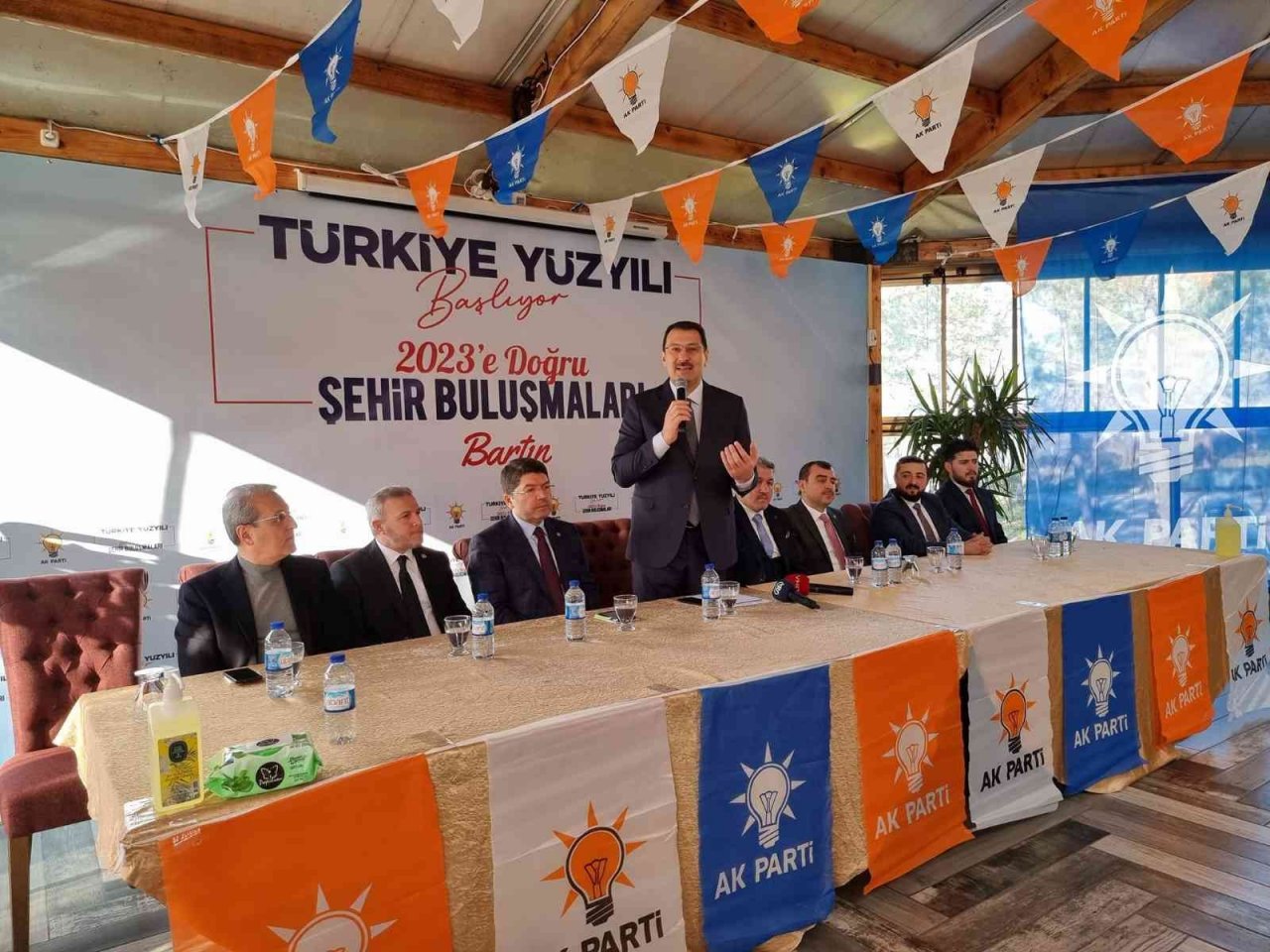 Bartın’da CHP ve DP’den ayrılıp AK Parti’ye geçtiler