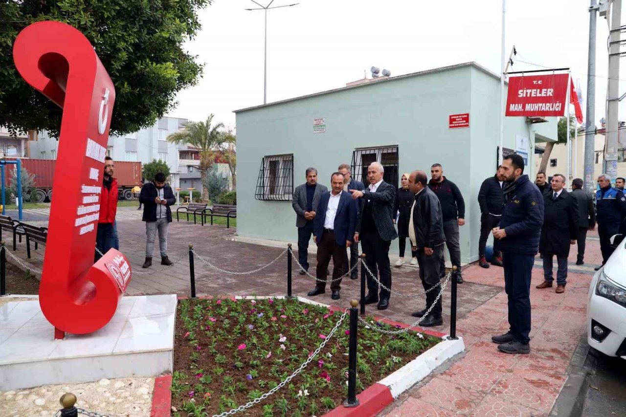 Gültak: "Gelecek nesiller ’Bayrak Dede’yi unutmayacak"