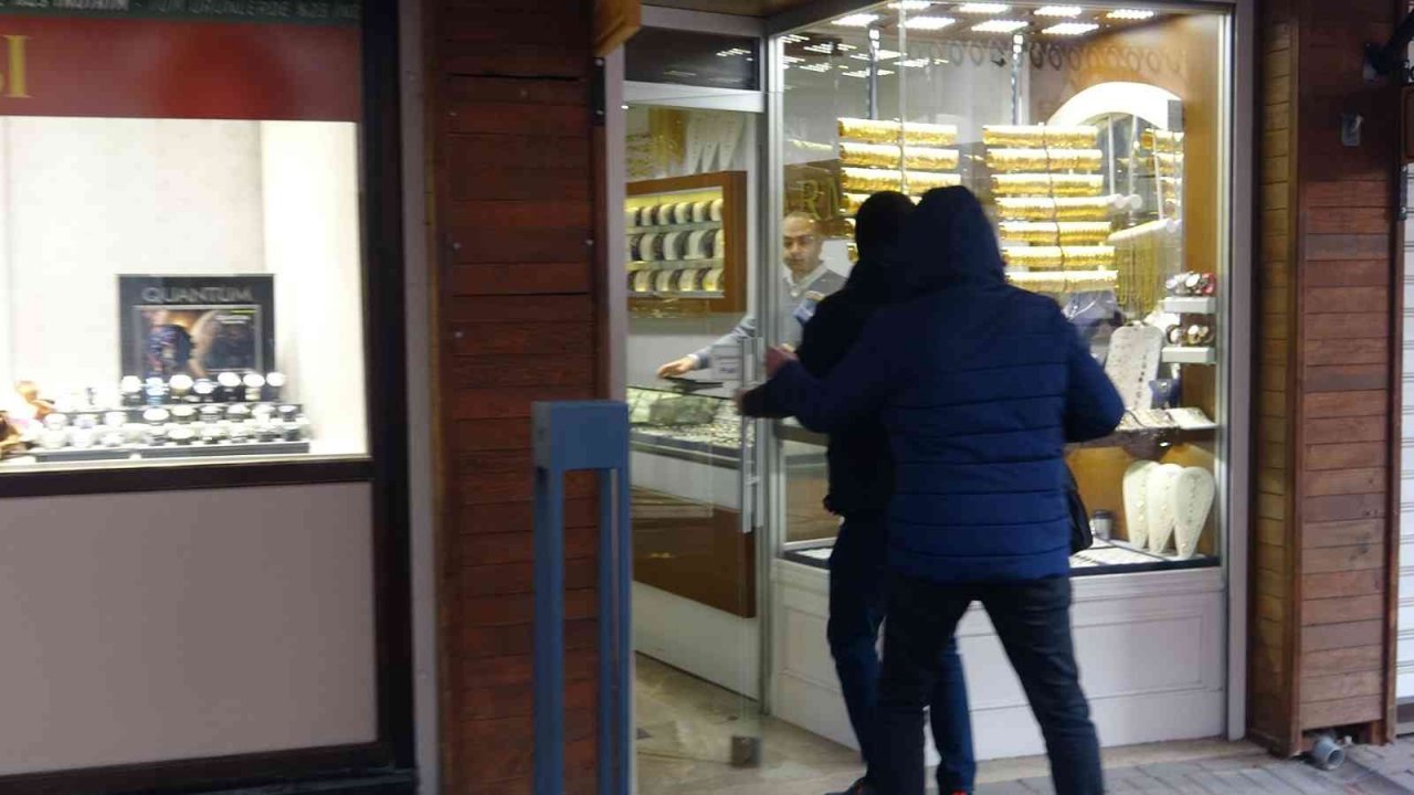 O anlar film sahnelerini aratmadı