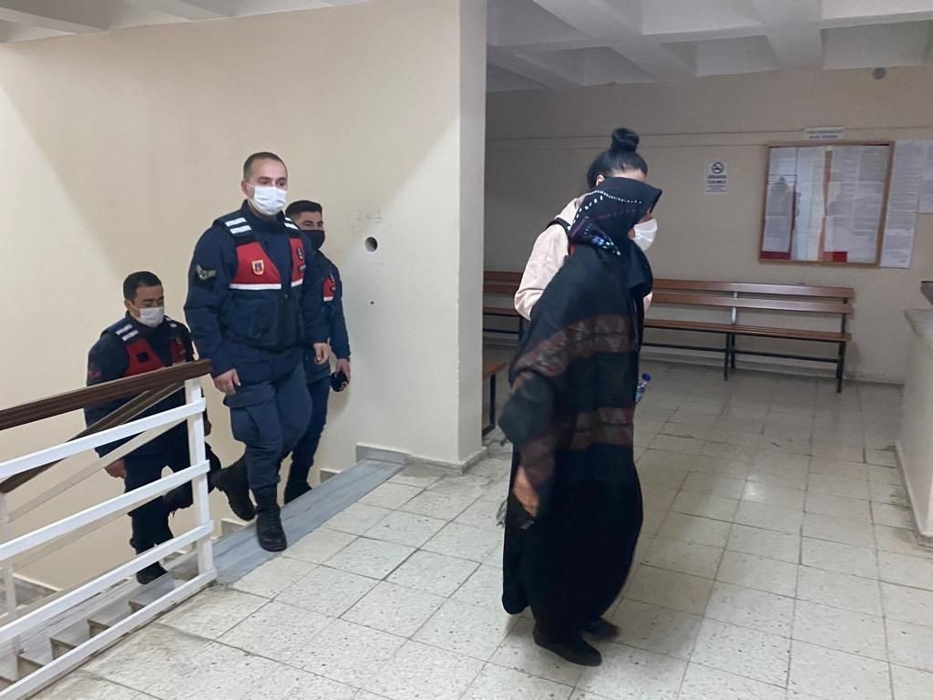 Kocasını nasıl öldürdüğünü anlattı