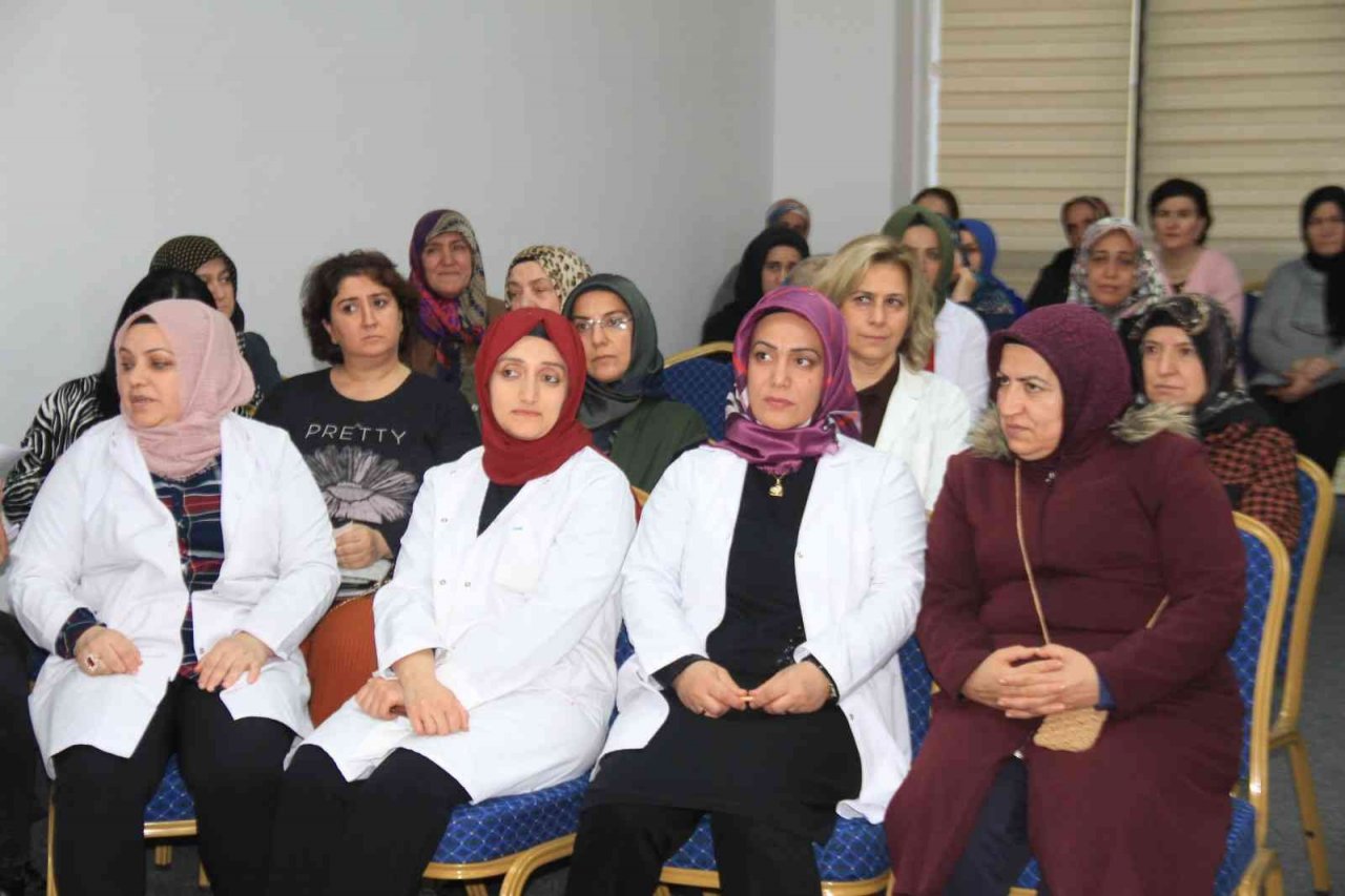 Aile Okulu Projesi Elazığ’da velilerin büyük ilgisini gördü