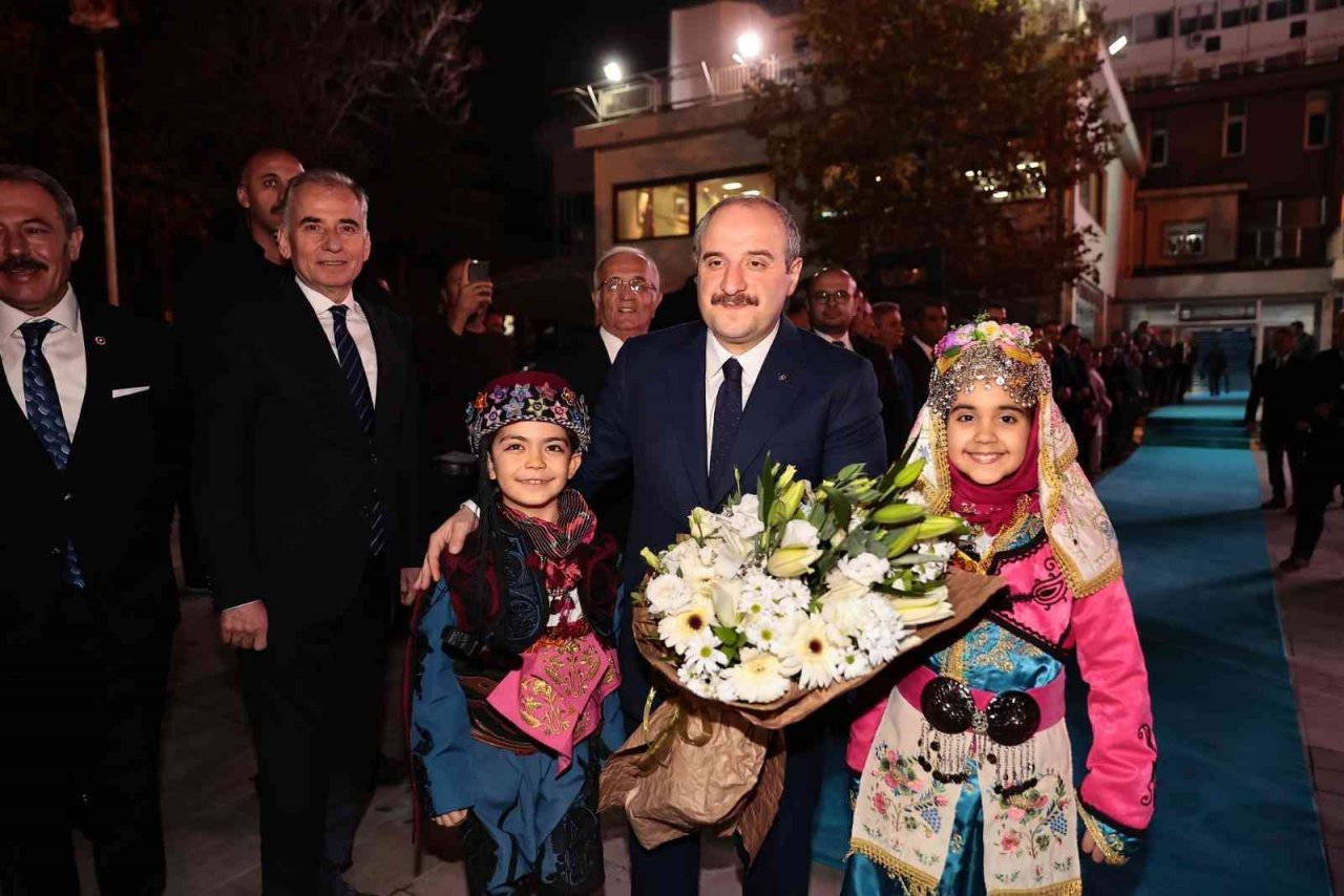 Denizli’de 250 genç otomotiv ve yazılım sektöründe yetişecek