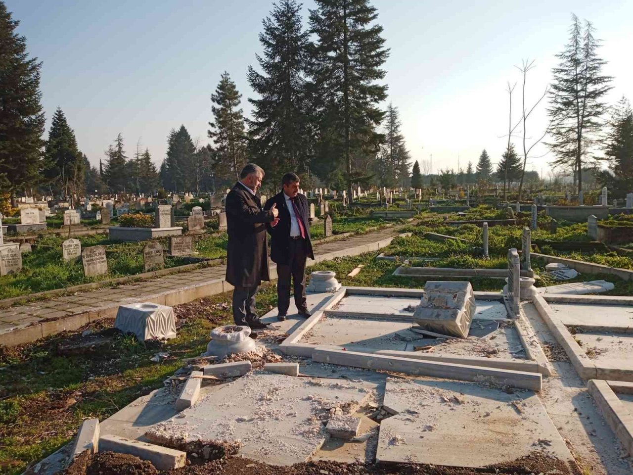 Kamulaştırılan 10 dönem mezarlığa eklendi