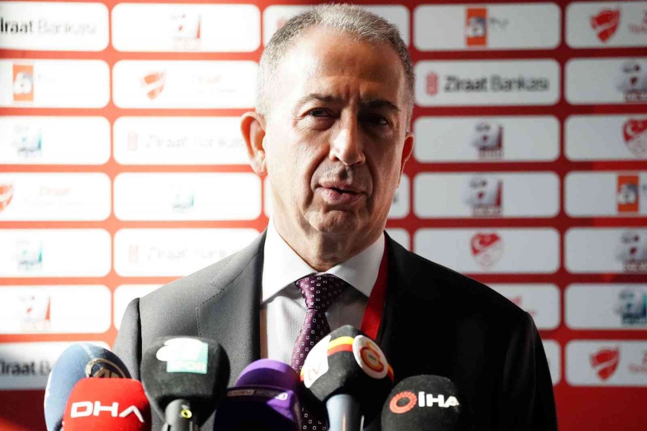 Metin Öztürk: "Cumhuriyetin 100. yılında iki kupayı da istiyoruz"