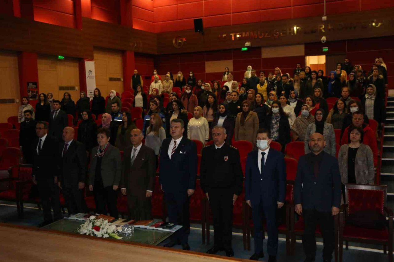 Karabük’te anne ve anne adaylarına ‘En İyi Narkotik Polisi Anne’ eğitimi