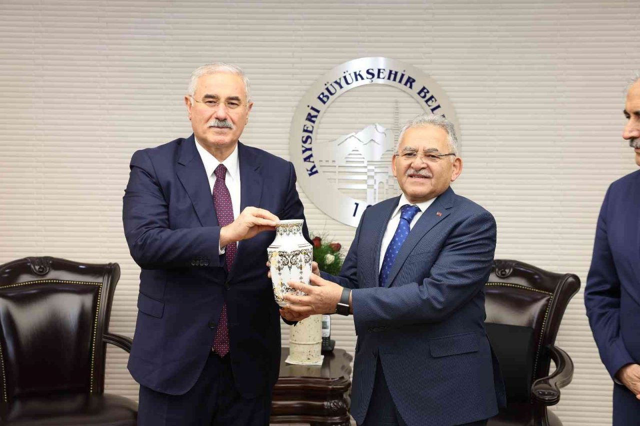 Başkan Büyükkılıç, Yargıtay Başkanı Akarca ile Yargıtay Cumhuriyet Başsavcısı Şahin ve heyetini ağırladı