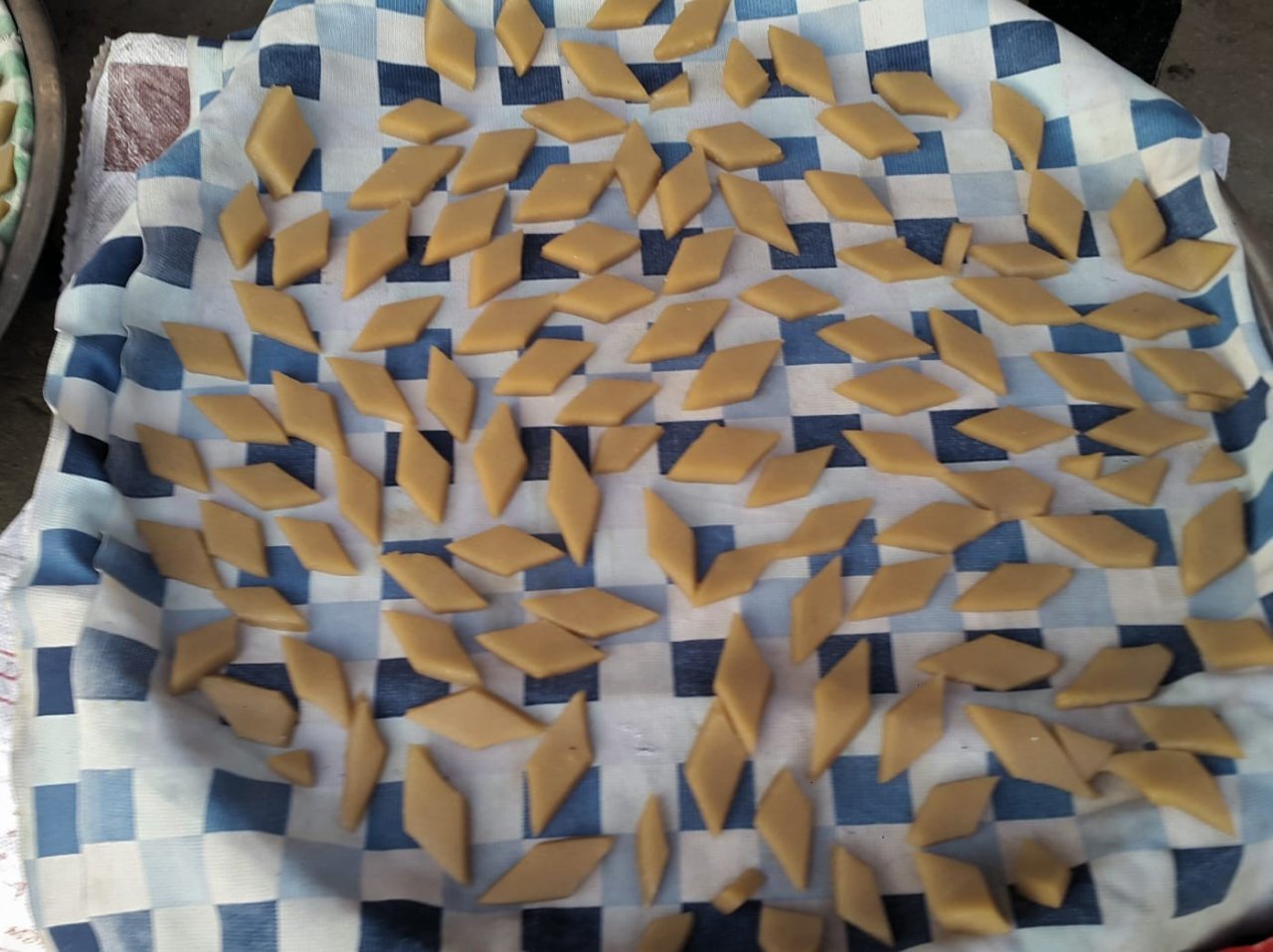 Sarıgöl’de üzüm mamulleri revaçta