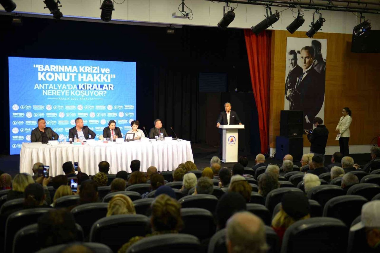 Başkan Uysal: “Konut herkesin hakkı”
