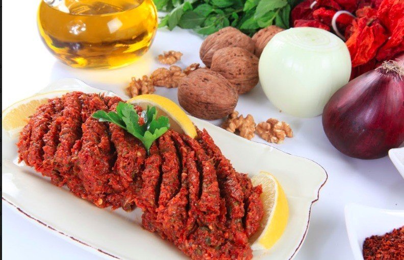 Yeni yılda yeni umutlar Özhan’dan mutluluklar