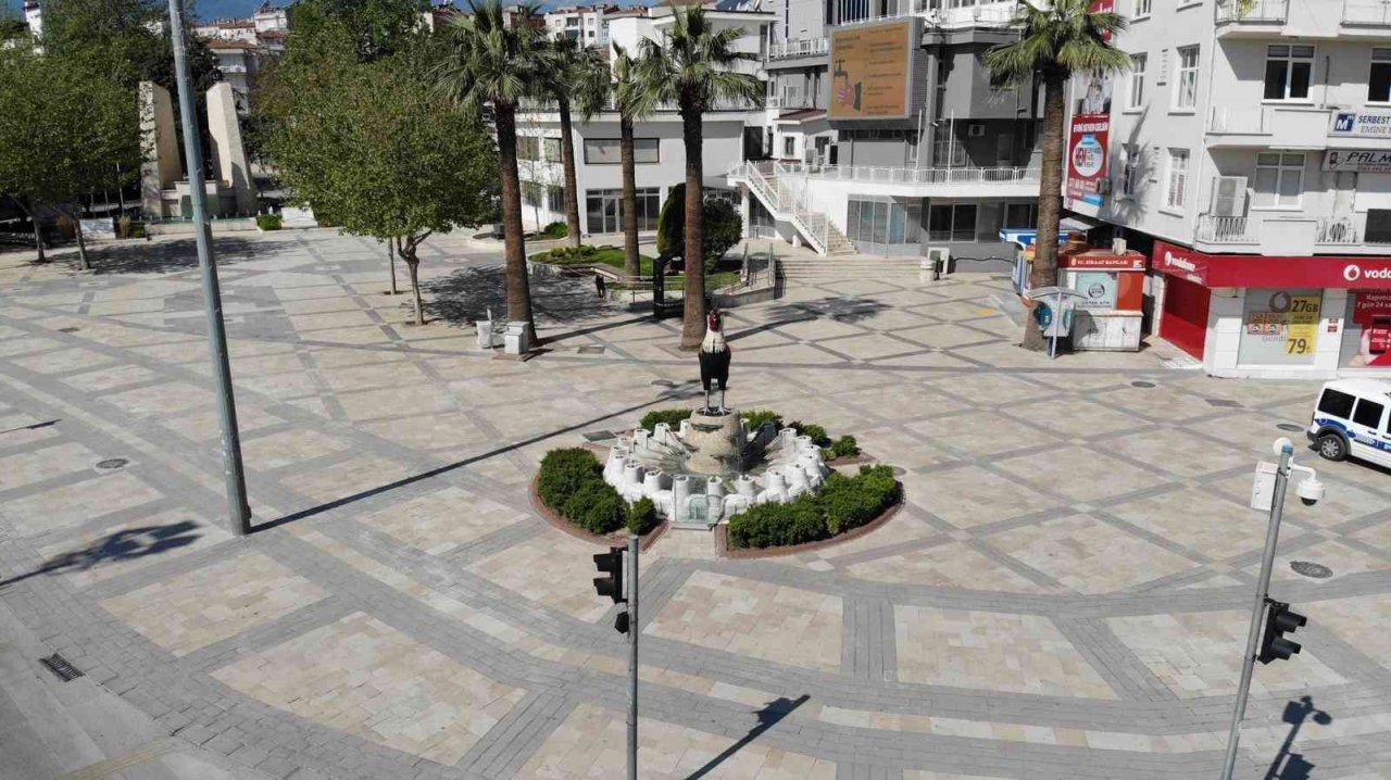 Yeni asgari ücret hem işçiyi hem de işvereni memnun etti