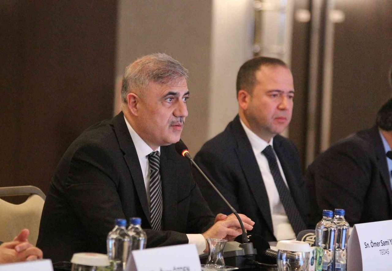 Elektrik dağıtım sektörü Antalya’da buluştu