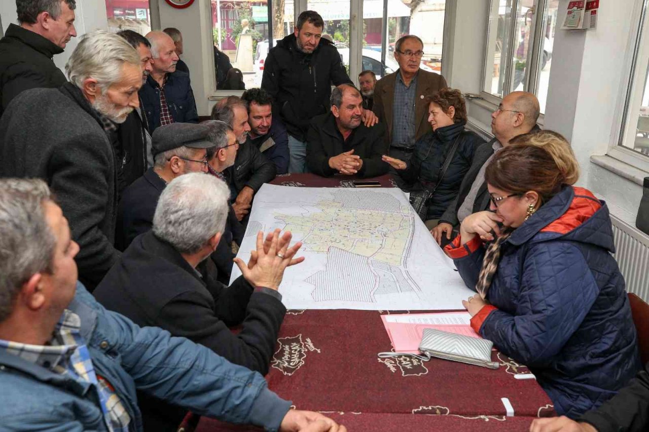 Tahtalı sakinleri yeni imar planı hakkında bilgilendirildi