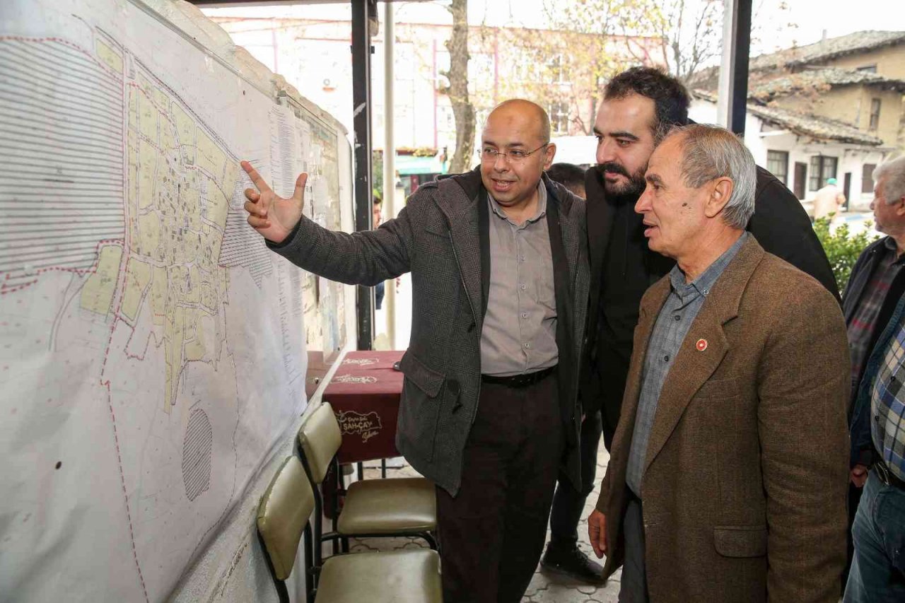 Tahtalı sakinleri yeni imar planı hakkında bilgilendirildi