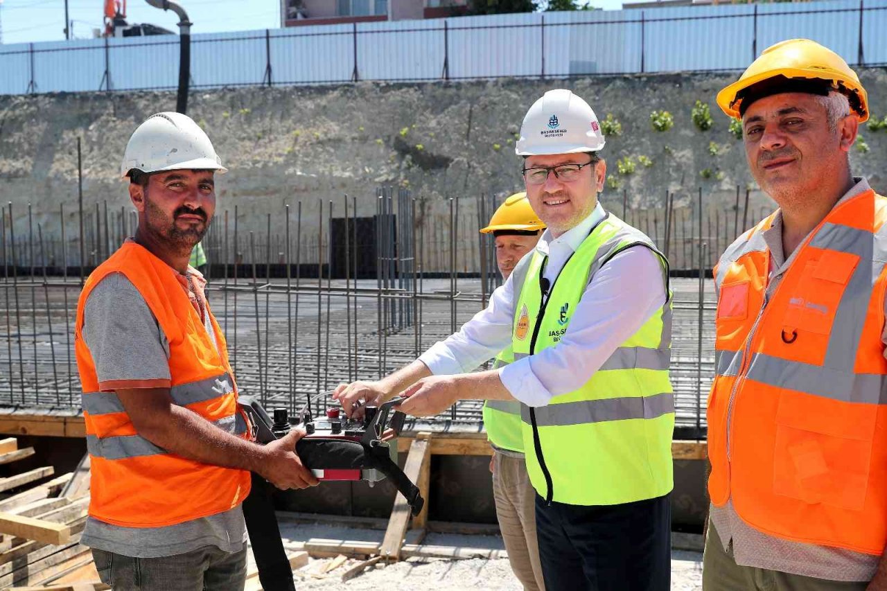 Başakşehir’in 2022 yatırımları Türkiye’ye örnek oldu