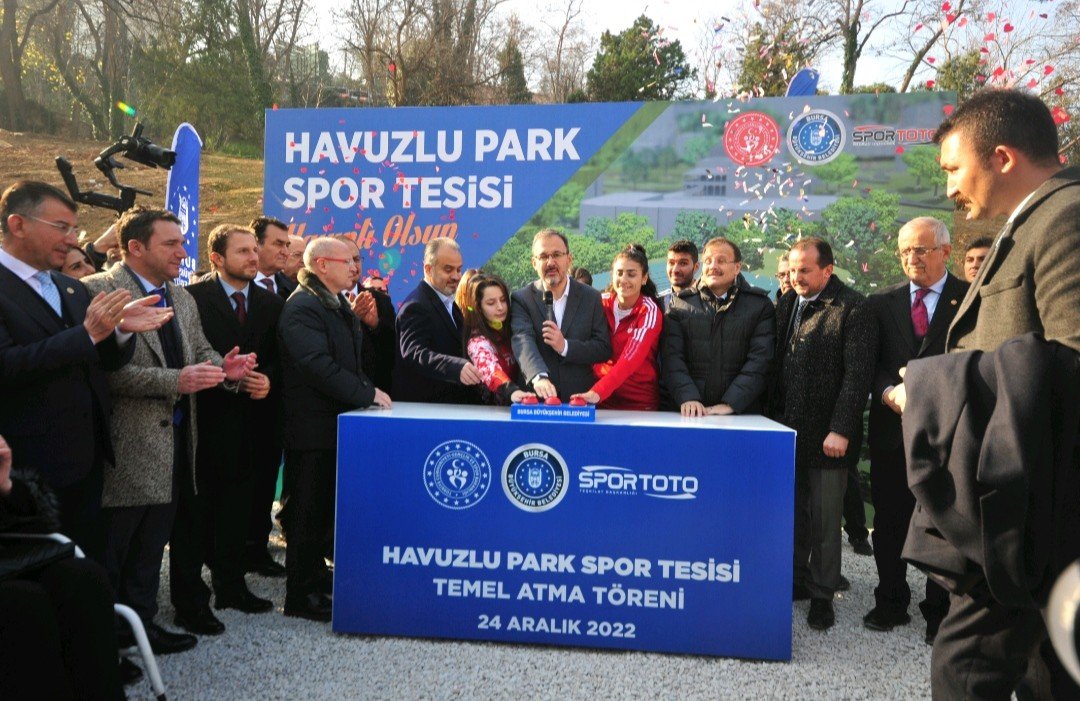 Havuzlu Park’ta büyük dönüşüm Bakan Kasapoğlu’nun katılımıyla başladı