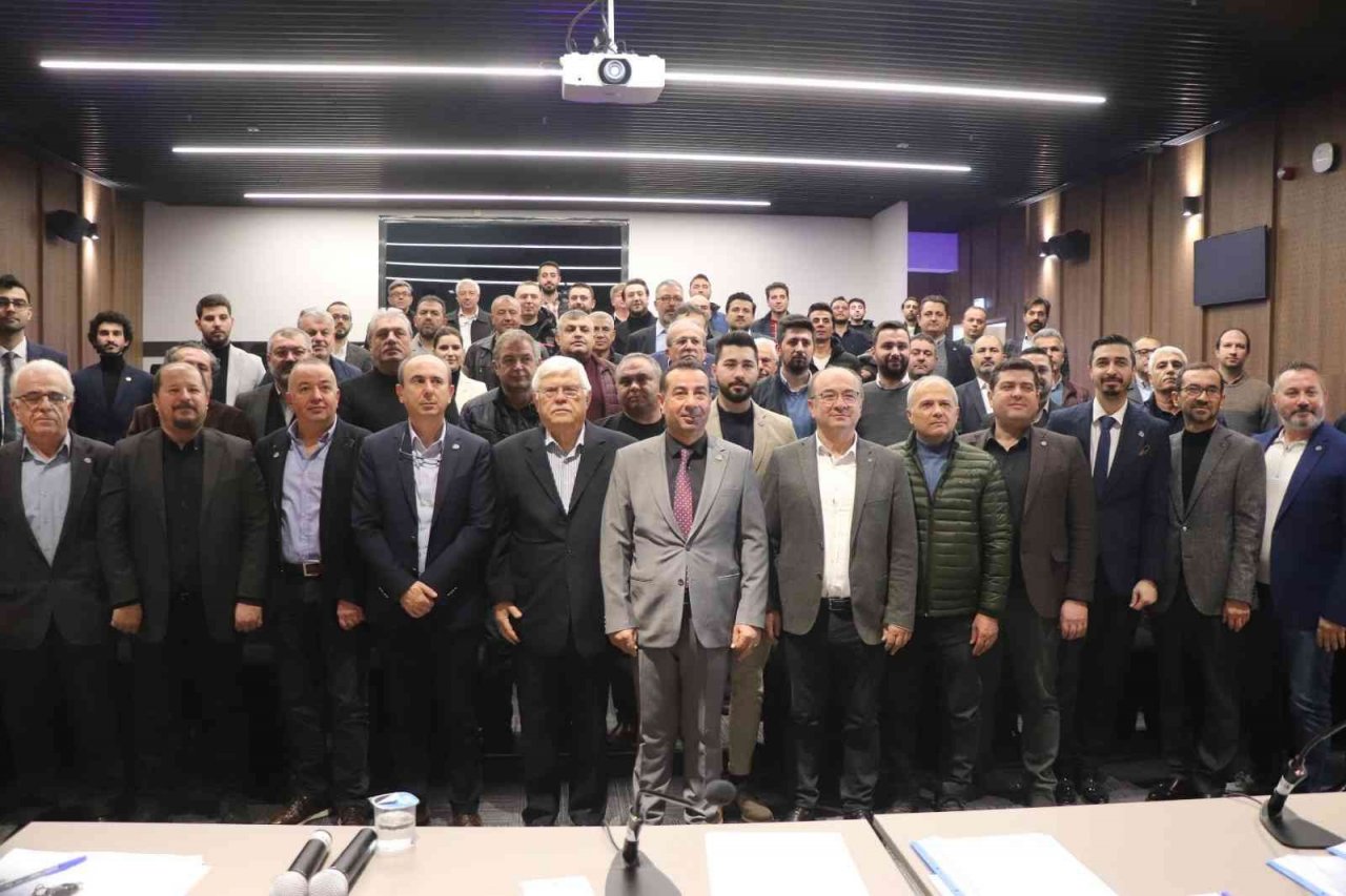 MAKSİAD Başkanı Mehmet Sarı güven tazeledi