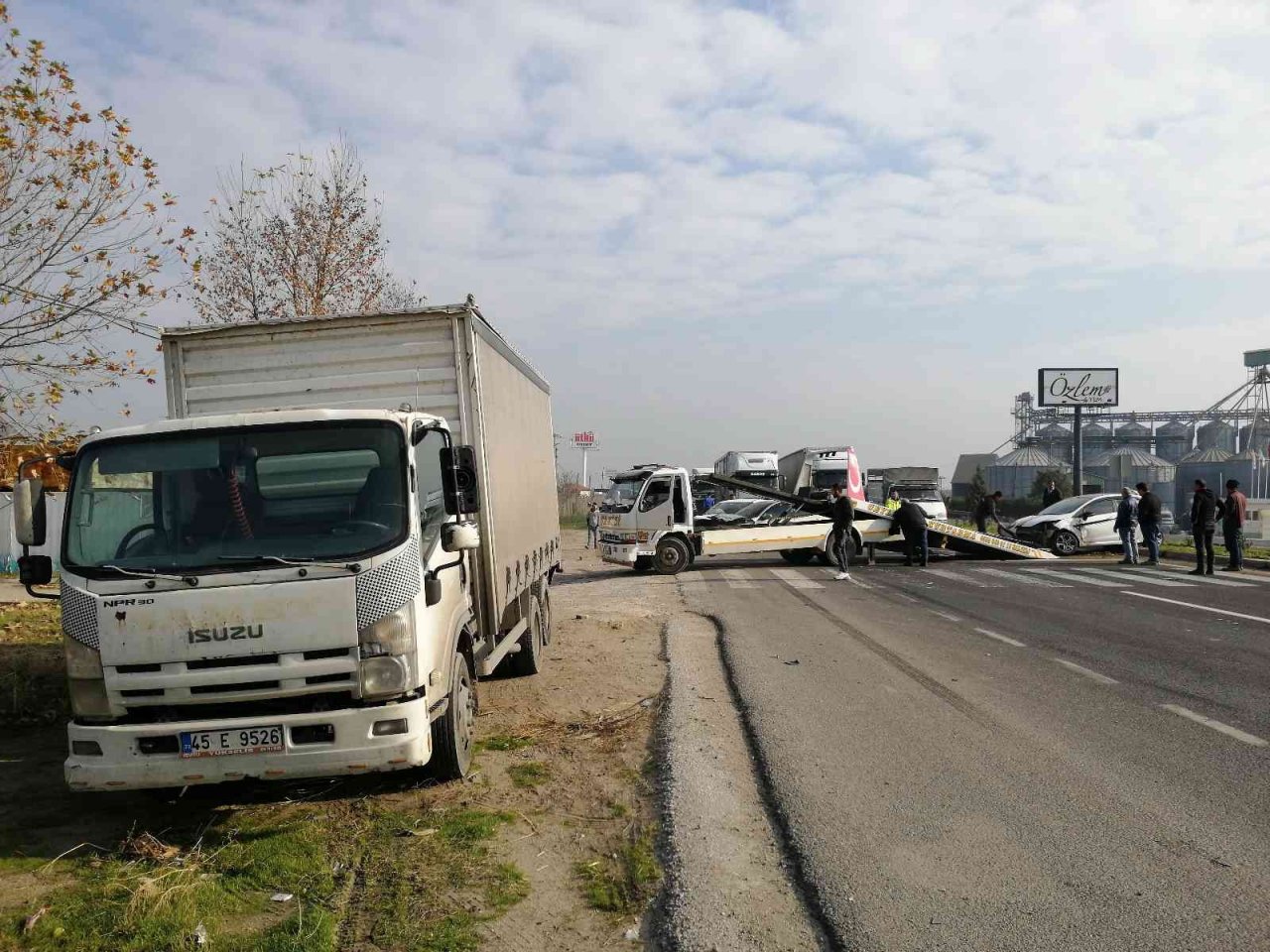 Manisa’da zincirleme kaza: 2’si çocuk 8 yaralı