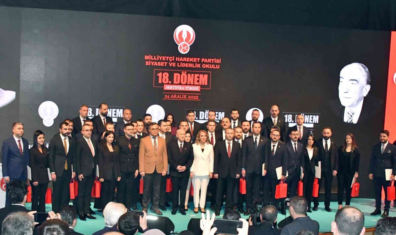 Devlet Bahçeli: "Cumhur İttifakı ve Cumhurbaşkanlığı Hükümet Sisteminin devamından yanayız"