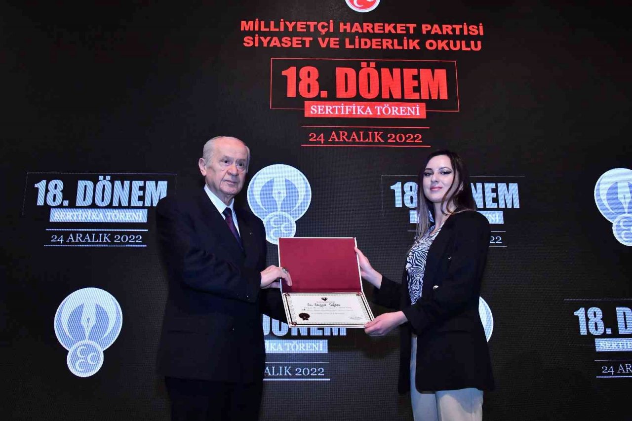 Devlet Bahçeli: "Cumhur İttifakı ve Cumhurbaşkanlığı Hükümet Sisteminin devamından yanayız"
