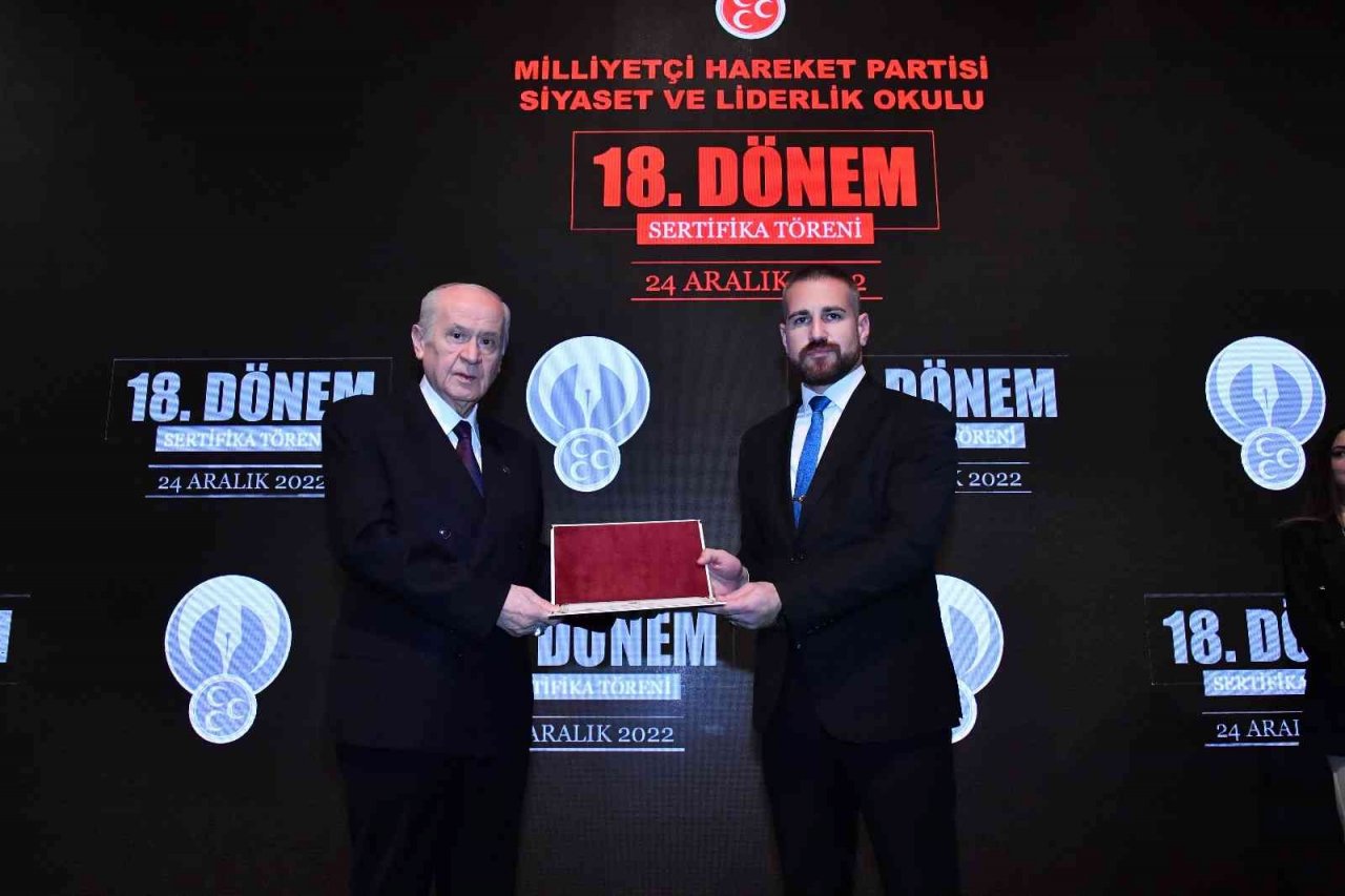 Devlet Bahçeli: "Cumhur İttifakı ve Cumhurbaşkanlığı Hükümet Sisteminin devamından yanayız"