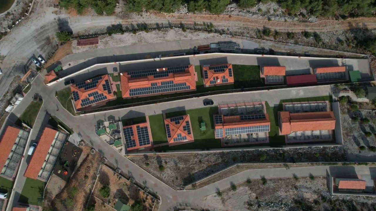 Muğla Büyükşehir güneşten ve çöpten elektrik üretiyor, Muğla kazanıyor