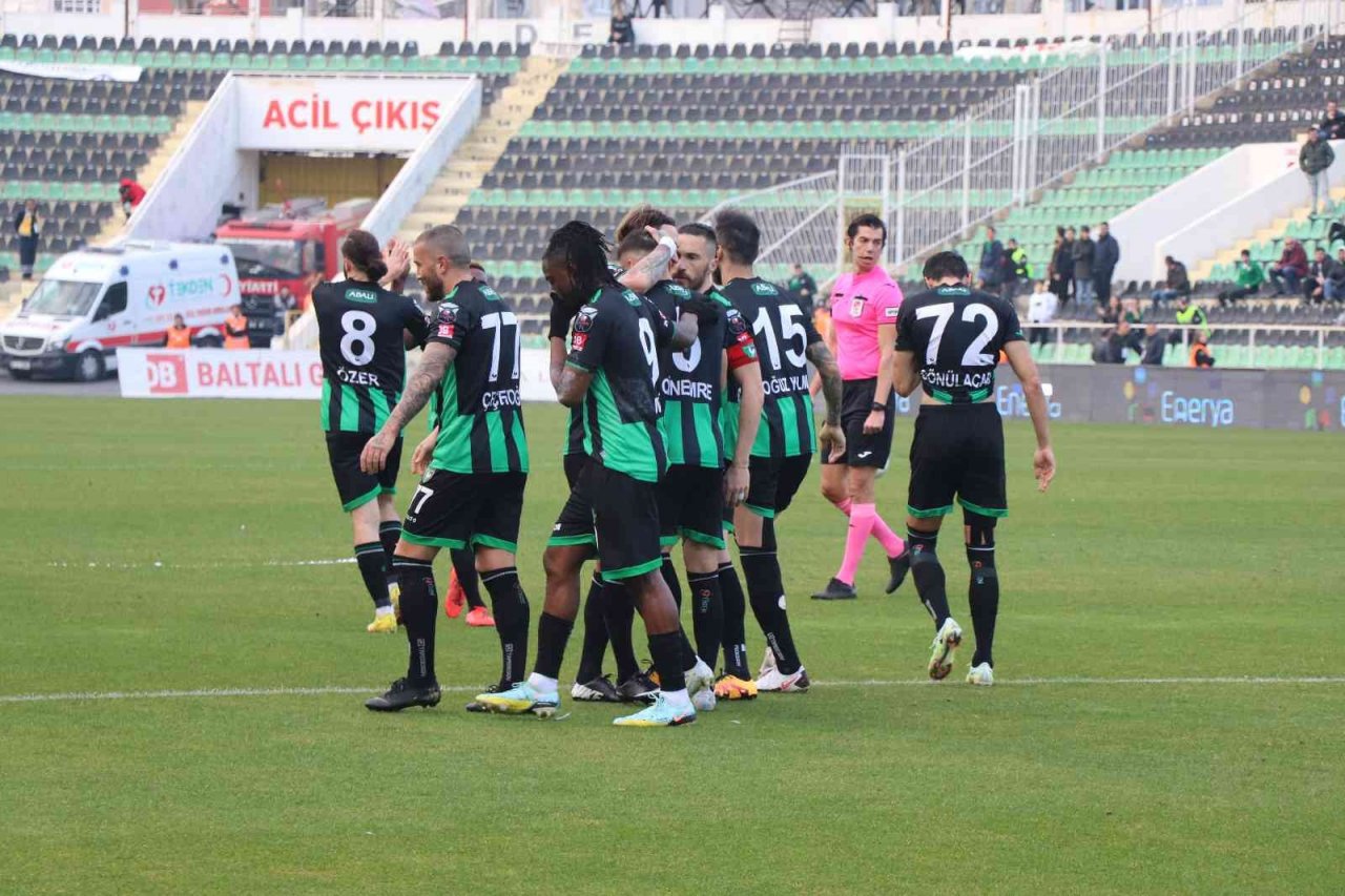 Spor Toto 1. Lig: A. Denizlispor: 3 - Yeni Malatyaspor: 0