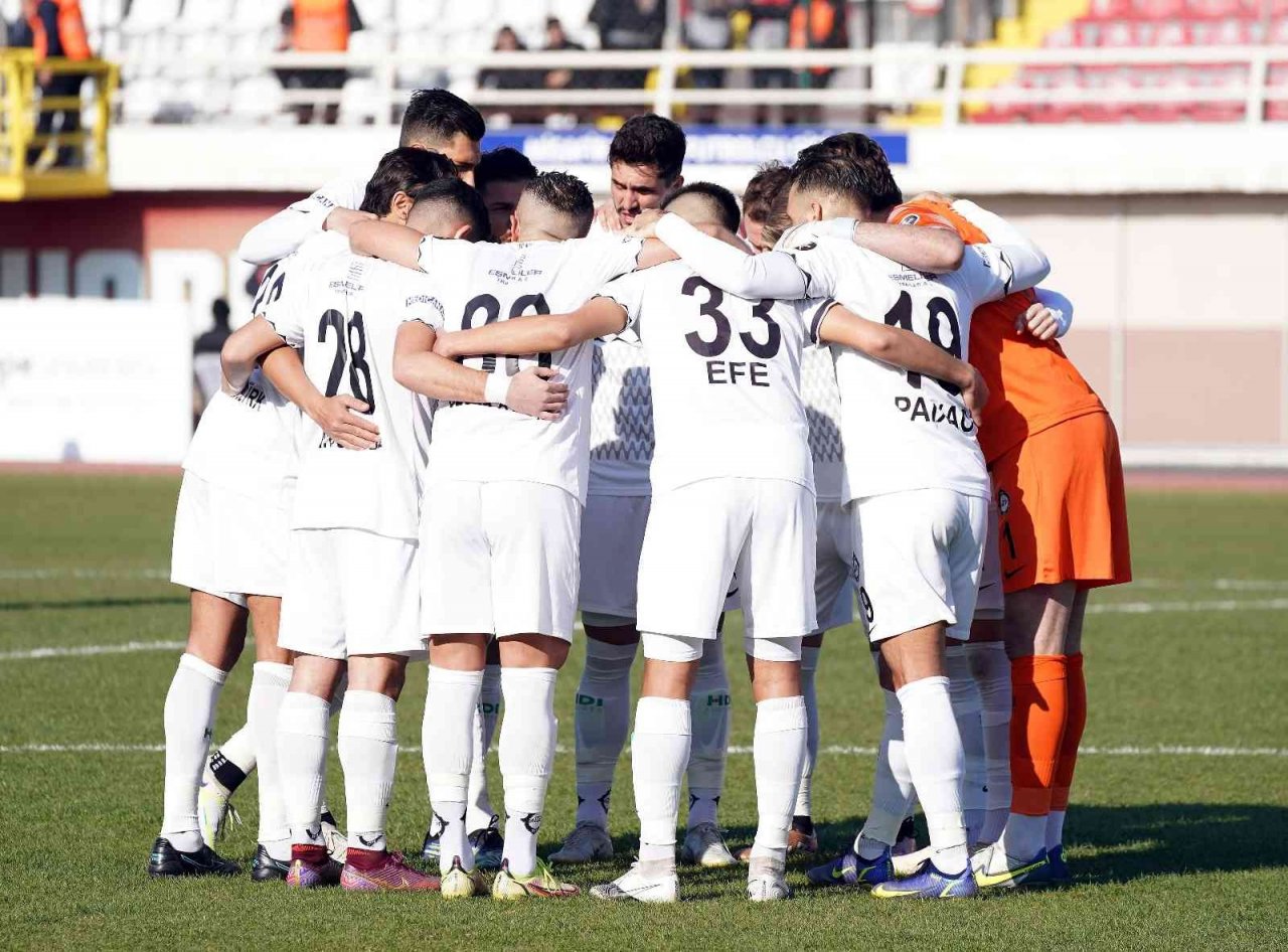 Spor Toto 1. Lig: Tuzlaspor: 4 - Altay: 2