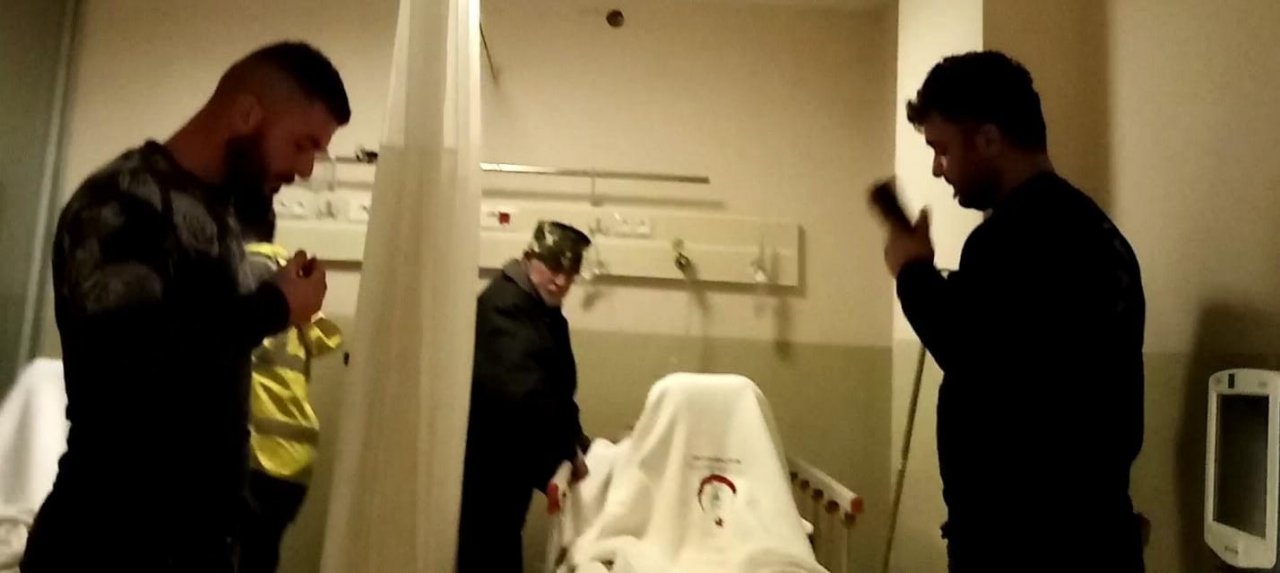 Kamyonet dere yatağına yuvarlandı: 6 yaralı