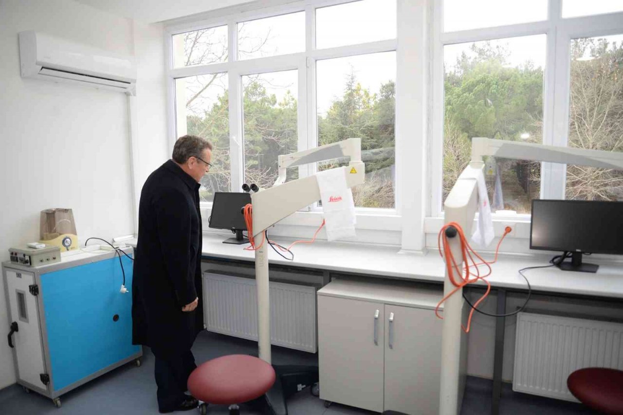 Deney Hayvanları Yetiştirme ve Araştırma Birimi yenilenen yüzüyle hizmete açıldı