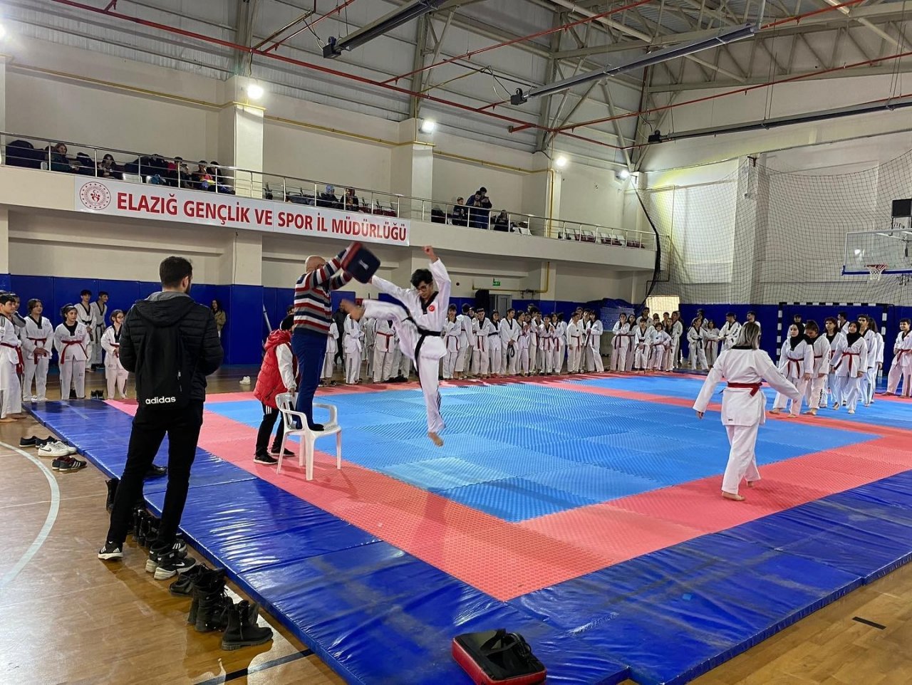 Elazığ’da siyah kuşak heyecanı