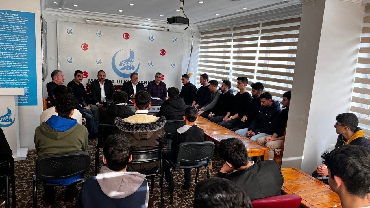 Fendoğlu’ndan MHP İl Başkanı Gök’e hayırlı olsun ziyareti
