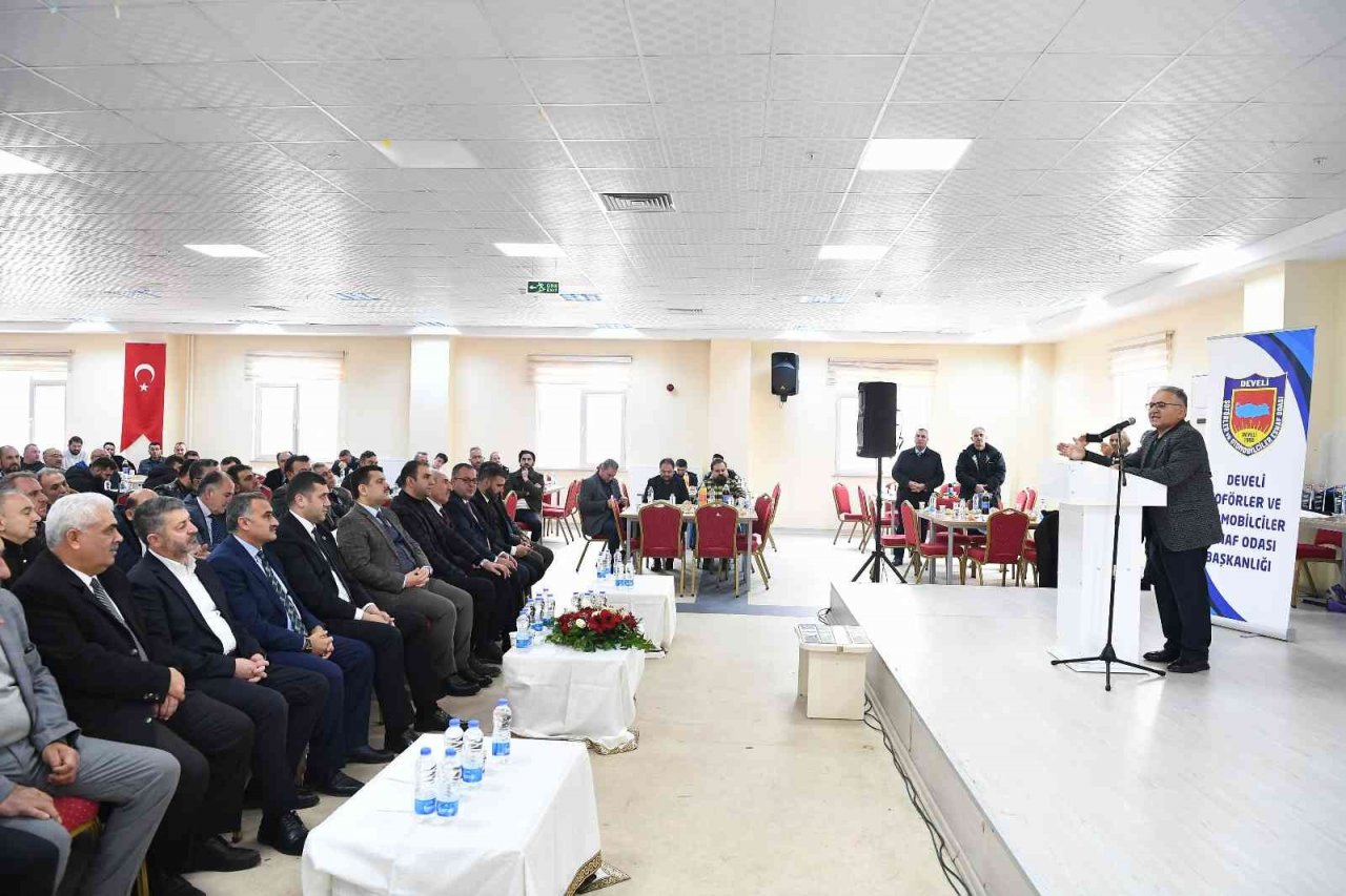 Develi’de Plaka Teslim Töreni Gerçekleştirildi