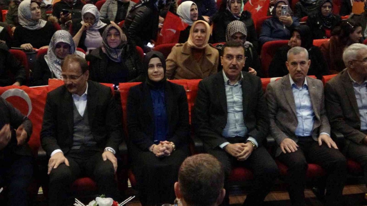 Malatya’da Ak Partili kadınlara eğitim