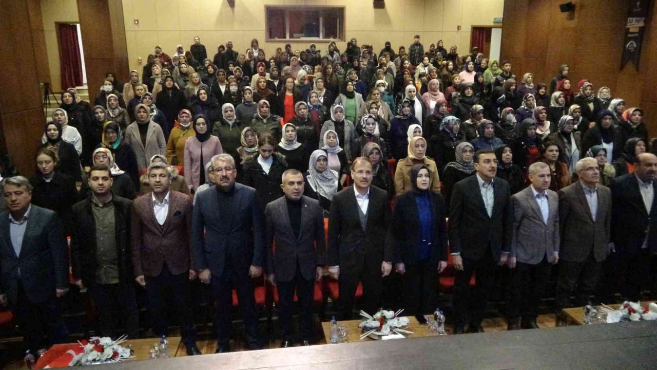 Malatya’da Ak Partili kadınlara eğitim