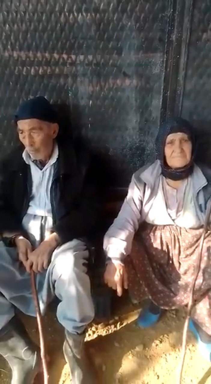 Elektrikli sobadan çıkan yangında 2 katlı ev alevlere teslim oldu