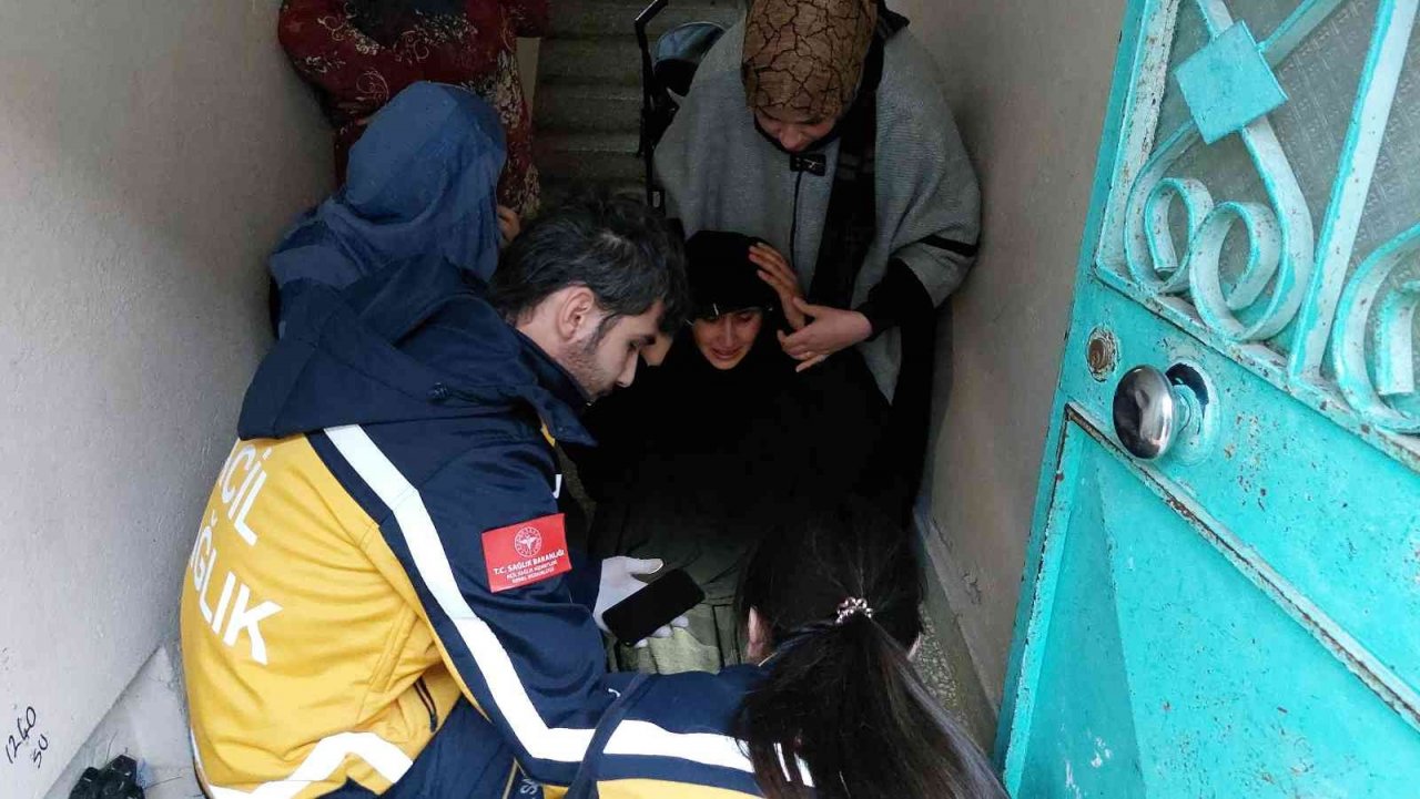 Çocuğunun balkondan düştüğünü gören anne de düşerek hastanelik oldu