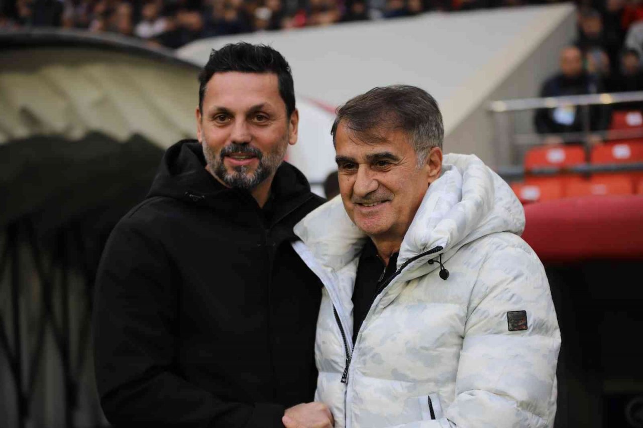 Spor Toto Süper Lig: Gaziantep FK: 0 - Beşiktaş: 0 (Maç devam ediyor)