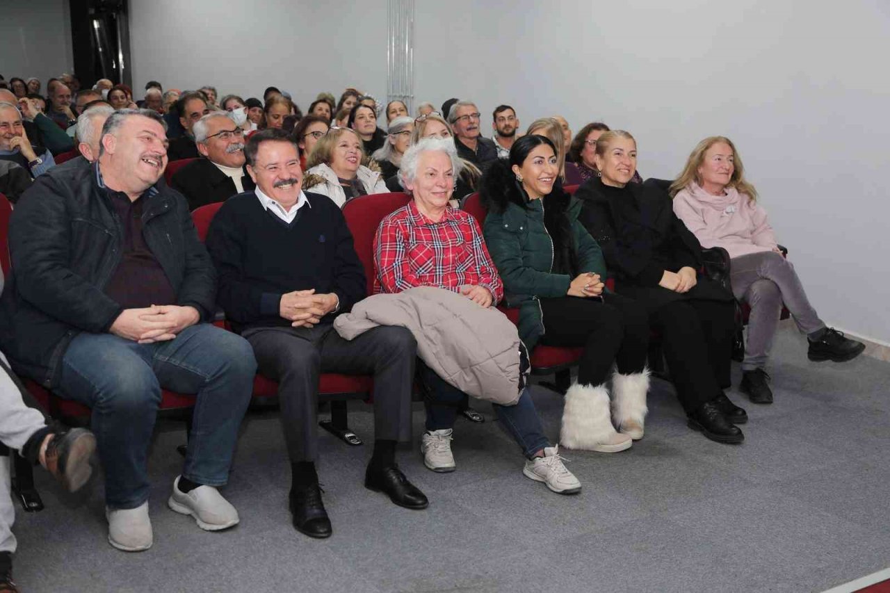 Atakum Belediyesi’nden şiir ve müzik ziyafeti