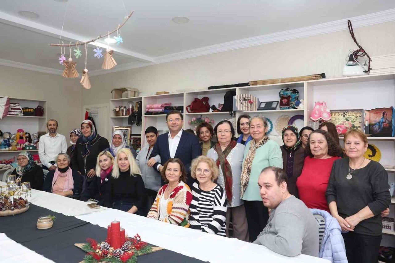 Maltepe’de erken yılbaşı kutlaması