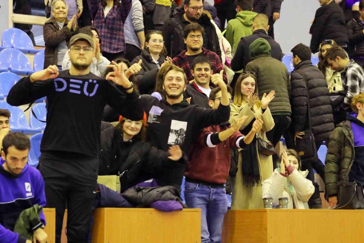 DEÜ, potada namağlup şampiyon